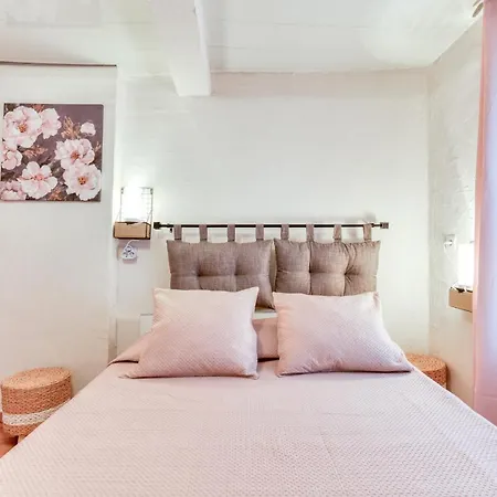 Le Petit Rubis D'ouveillan Сasa de vacaciones Ouveillan